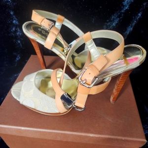 Ivory-khaki Coach Heels size 8m